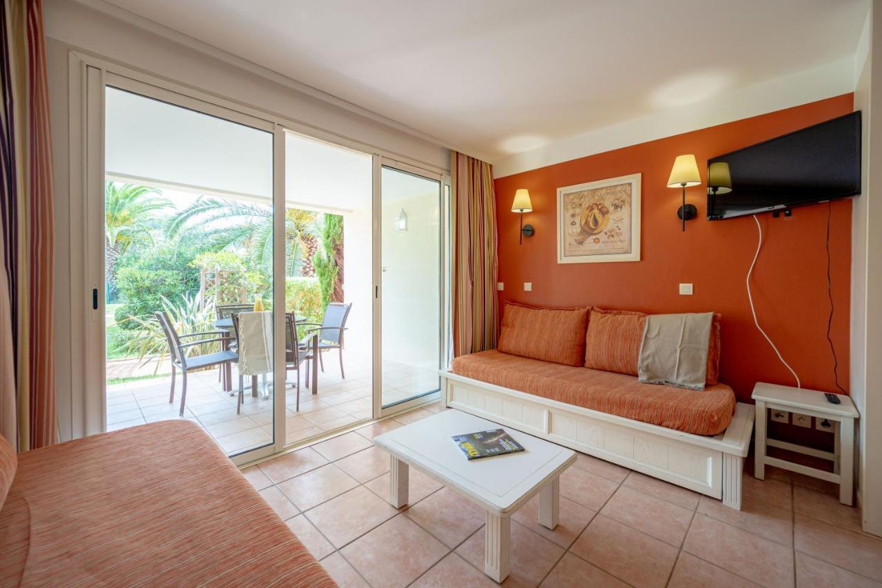 Pierre & Le Hameau De La Pinede 3* Hyères